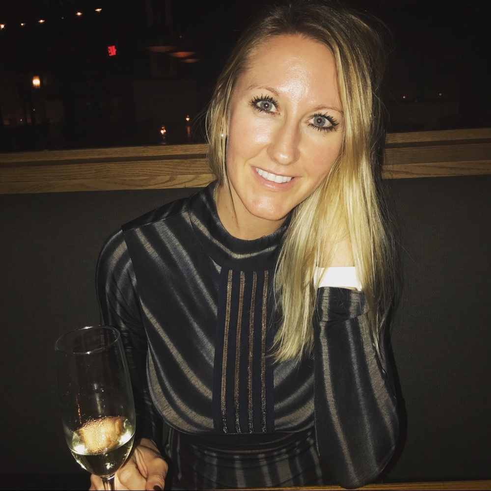 Meet your Posher, Carrie